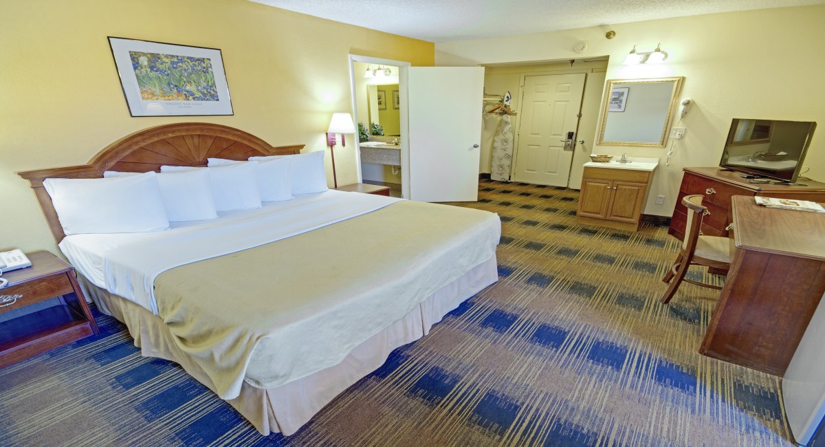 St. Augustine Island Inn | LOWEST RATES at our St. Augustine Beach Hotel